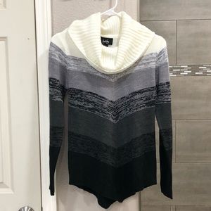 NWT Women’s By&By Cowl Neck Sweater
